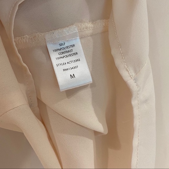 Lumiere High-Low Blouse - Picture 8 of 8